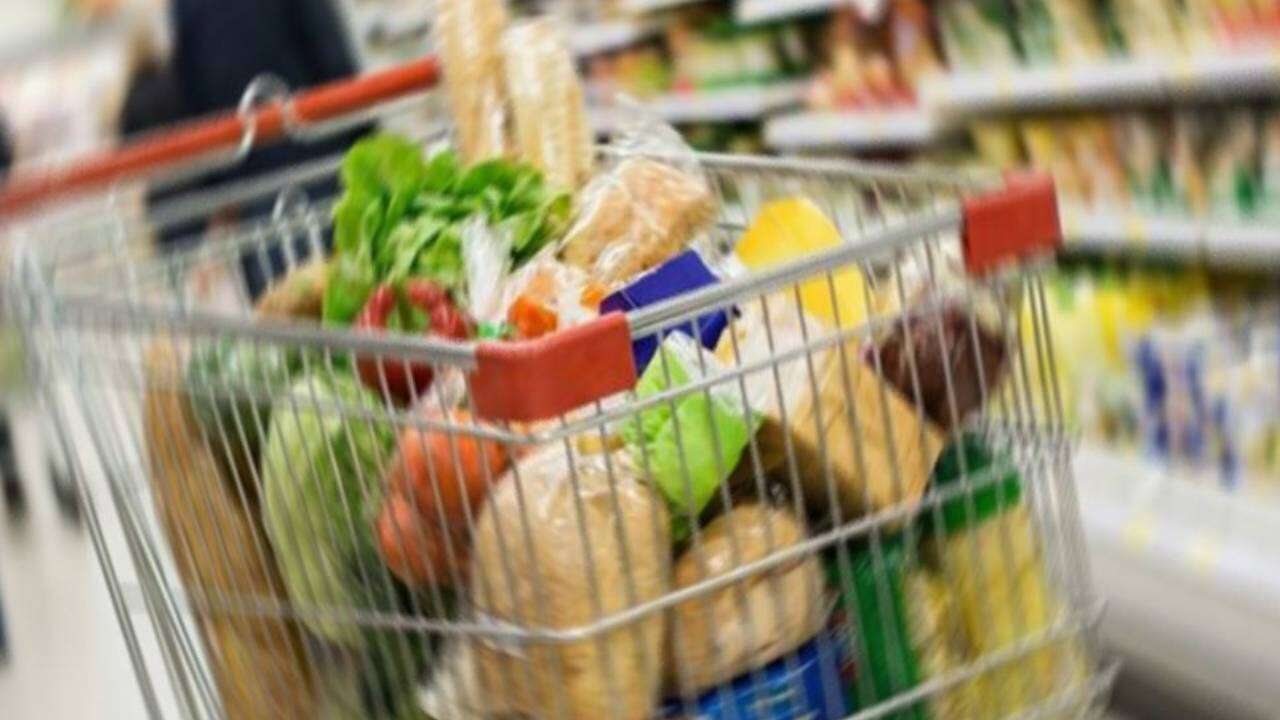 Türkiye'nin dev bankası resmen duyurdu: Emeklilere 1.500 TL market desteği, son tarih belli oldu! 9